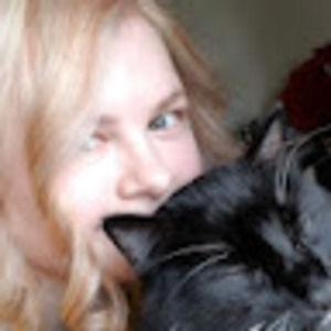 Meet your Posher, Claire